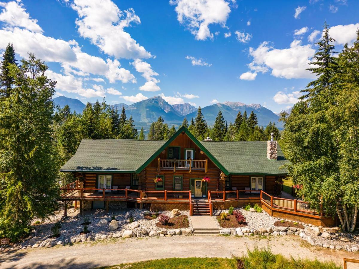 Lodge Moberly *