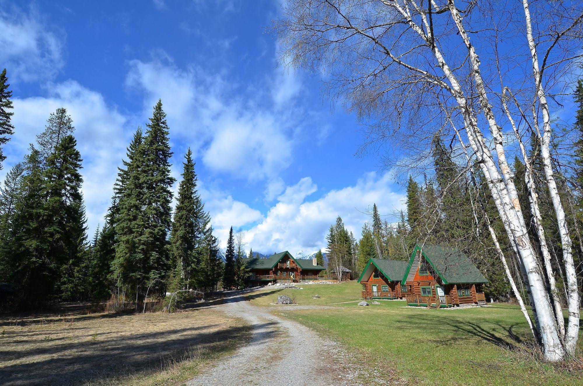 Lodge Moberly *